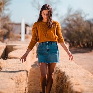 Dark yellow/orange sweater